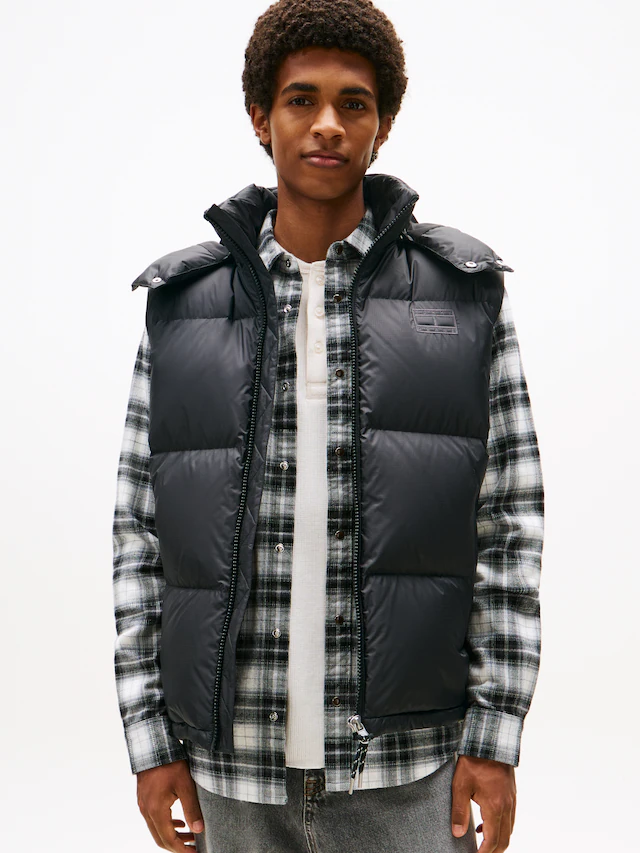 Tommy Jeans Steppweste »ALASKA DOWN VEST« Regular fit mit abnehmbarer Kapuze
