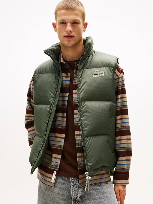Tommy Jeans Steppweste »ALASKA DOWN VEST« Regular fit mit abnehmbarer Kapuze