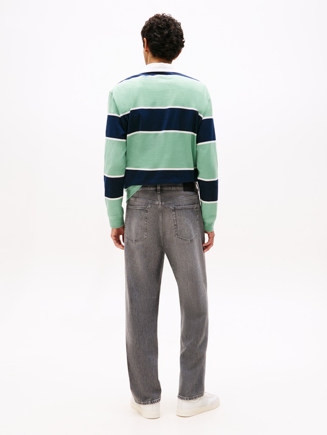 Tommy Jeans 5-Pocket-Jeans »Sonny Regular Tapered« mit dezenter Waschung
