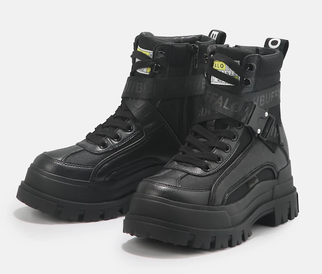 Buffalo Winterboots »Aspha Com1 Vegan« Schnürstiefelette, Plateauboots mit Innen-Reißverschluss