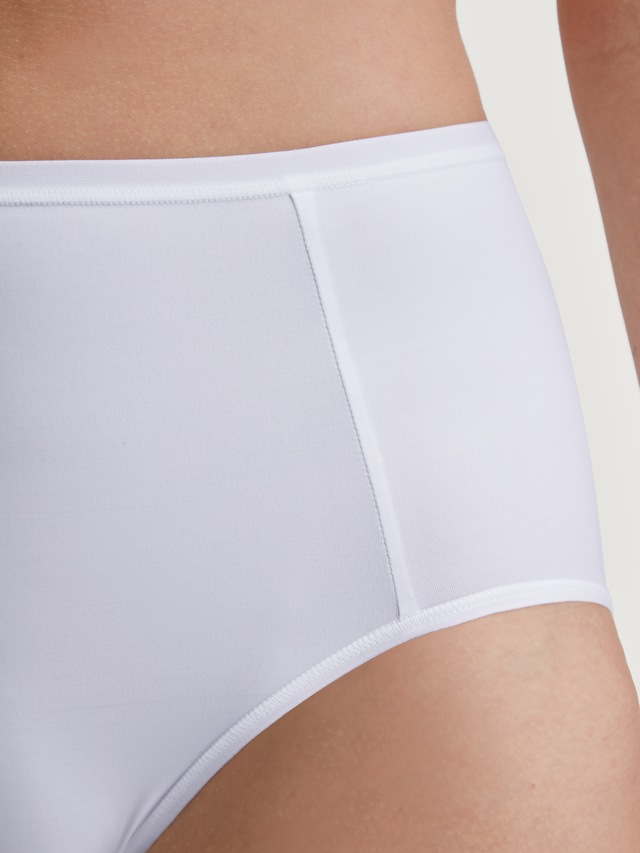 CALIDA Slip »Sleek Skin« elastischer Bund, hoher Schnitt, Single Jersey