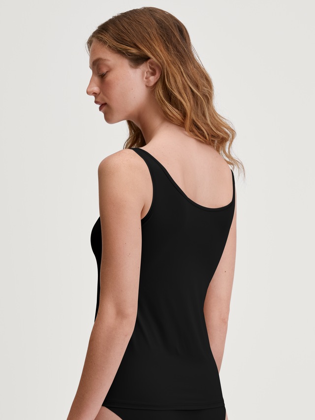 CALIDA Unterhemd »Sleek Skin« Rundhalsausschnitt, Single-Jersey-Qualität