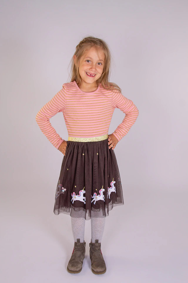 happy girls Midikleid mit hochwertigen Einhorn-Applikationen am Saum