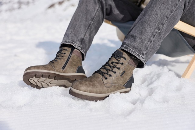 Rieker Winterstiefelette Winterboots, Schnürboots mit Innenreißverschluss und RiekerTex