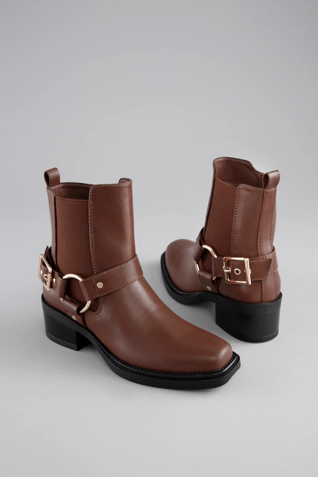 Aniston SHOES Westernstiefelette Cowboyboots, Blockabsatz, in schmaler Form