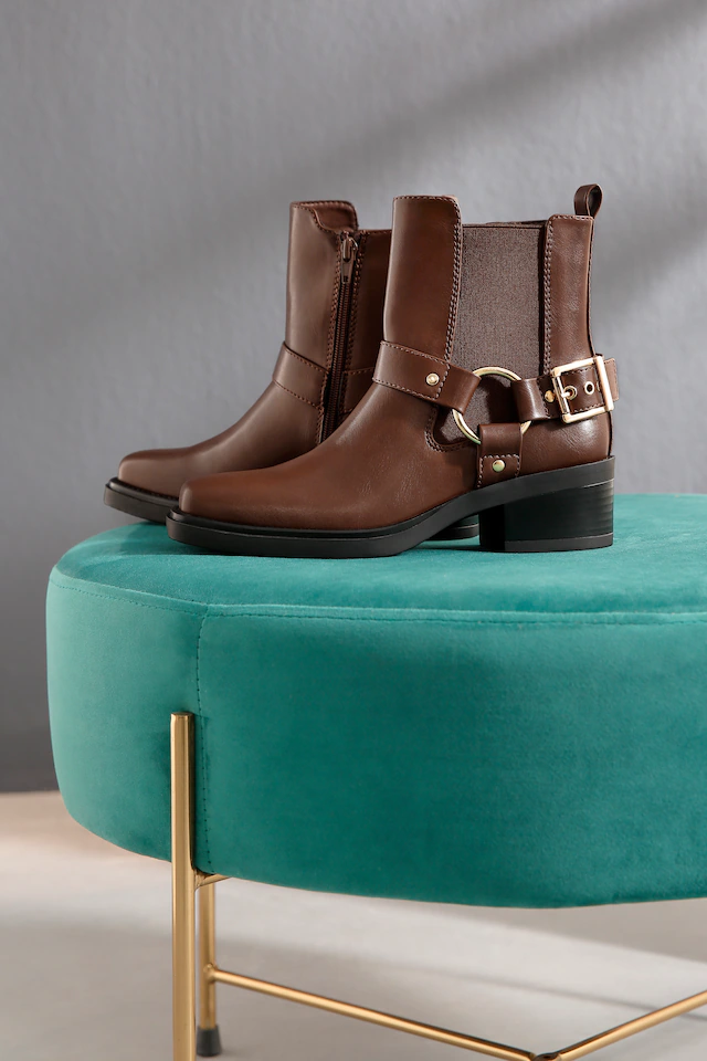 Aniston SHOES Westernstiefelette Cowboyboots, Blockabsatz, in schmaler Form