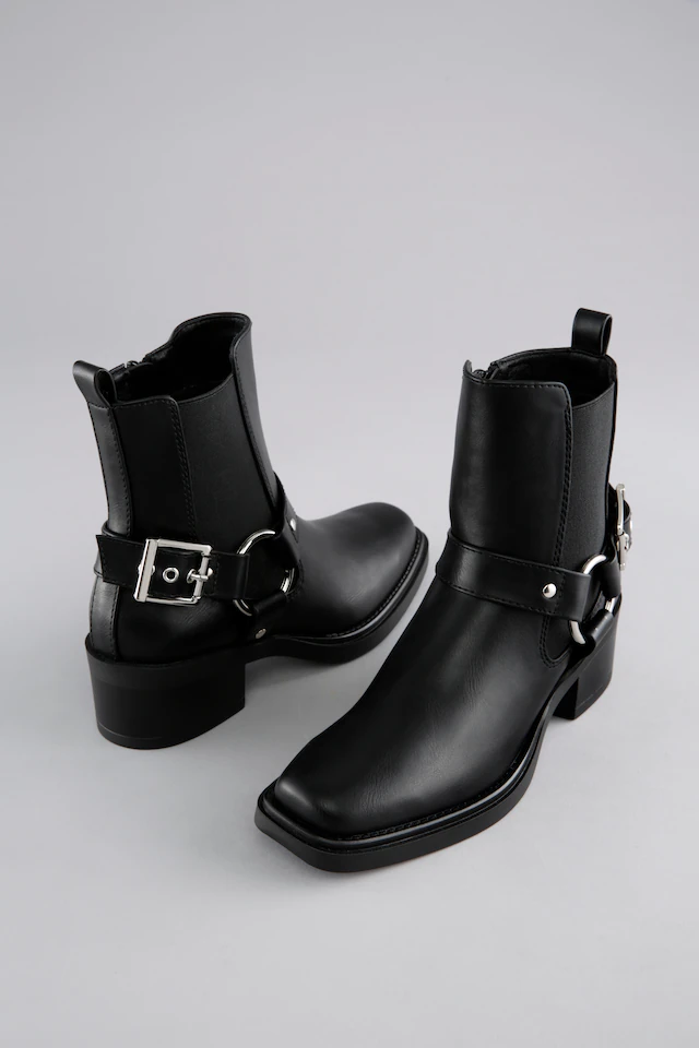 Aniston SHOES Westernstiefelette Cowboyboots, Blockabsatz, in schmaler Form