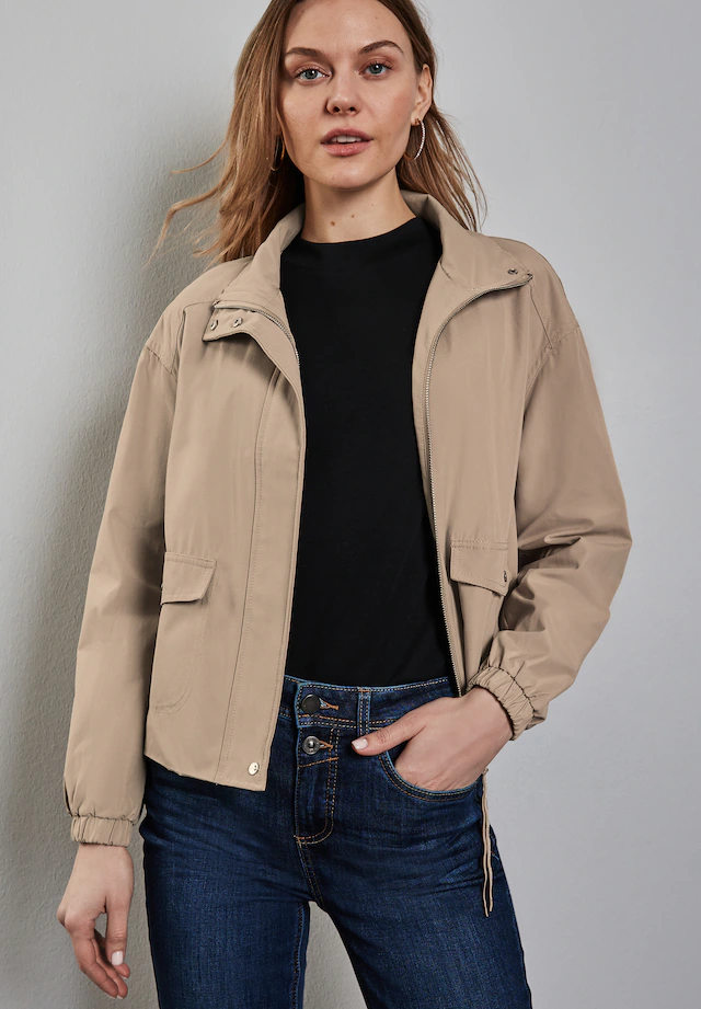STREET ONE Kurzjacke ohne Kapuze aus softem Materialmix