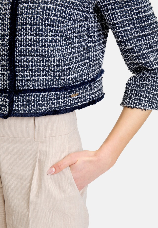 Betty&Co Jackenblazer »Damen mit aufgesetzten Taschen« Material
