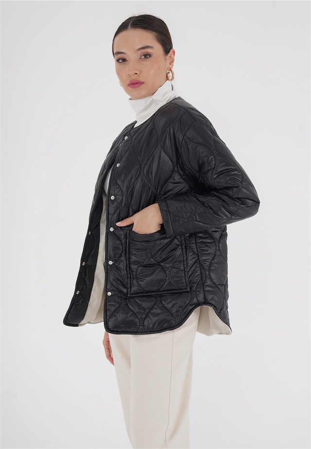 freshlions Steppjacke »Amara« 1 Stk. tlg. mit praktischen Druckknöpfen