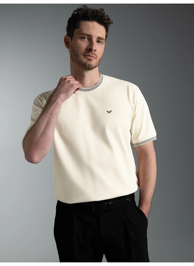 Trigema T-Shirt »TRIGEMA T-Shirt in Piqué-Qualität« 1