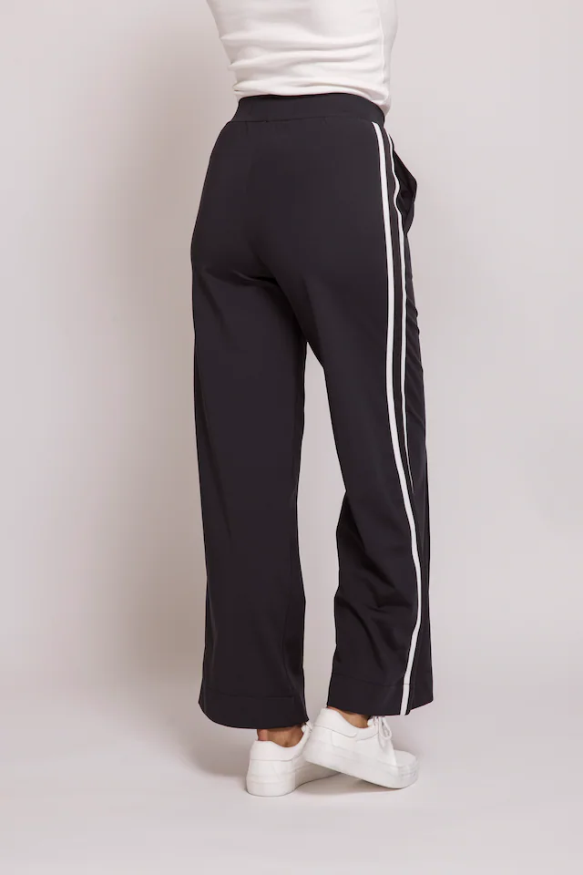 Zhrill Jerseyhose »DEENA« weite Passform, mit Gummizug, mit Eingrifftaschen, Wide Leg