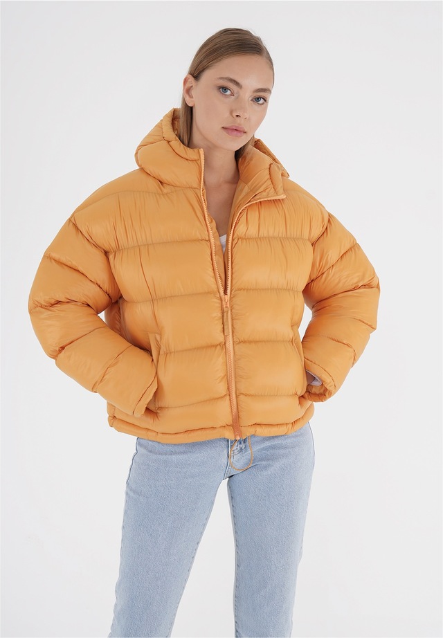 freshlions Steppjacke »Tara« 1 Stk. tlg. mit Stehkragen