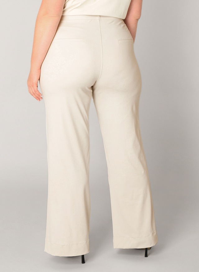 Base Level Curvy Stoffhose »Lori« Sommerhose mit Stetch und leichtem Schlag