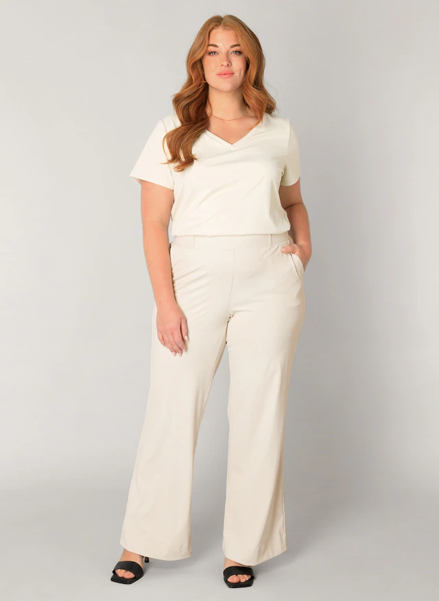 Base Level Curvy Stoffhose »Lori« Sommerhose mit Stetch und leichtem Schlag