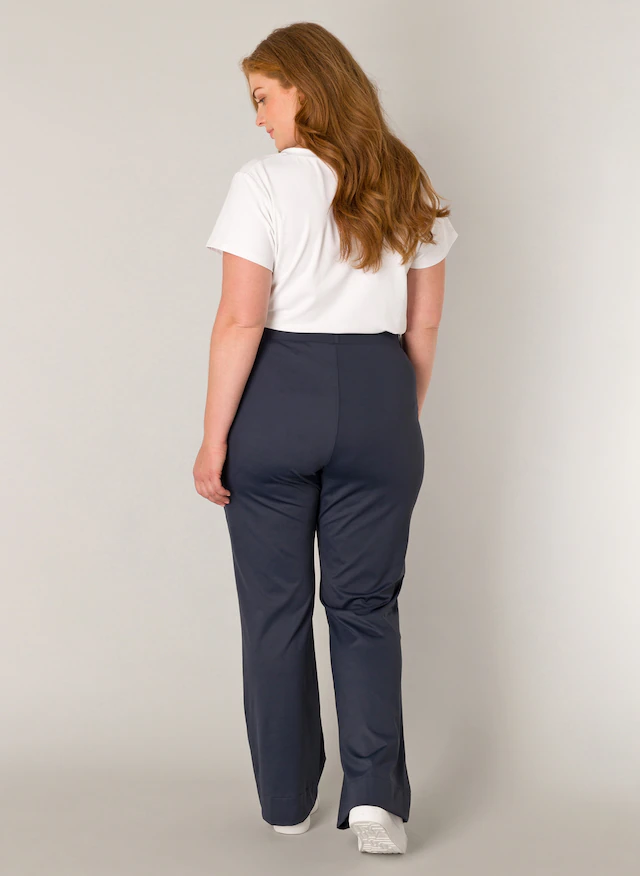 Base Level Curvy Stoffhose »Lori« Sommerhose mit Stetch und leichtem Schlag