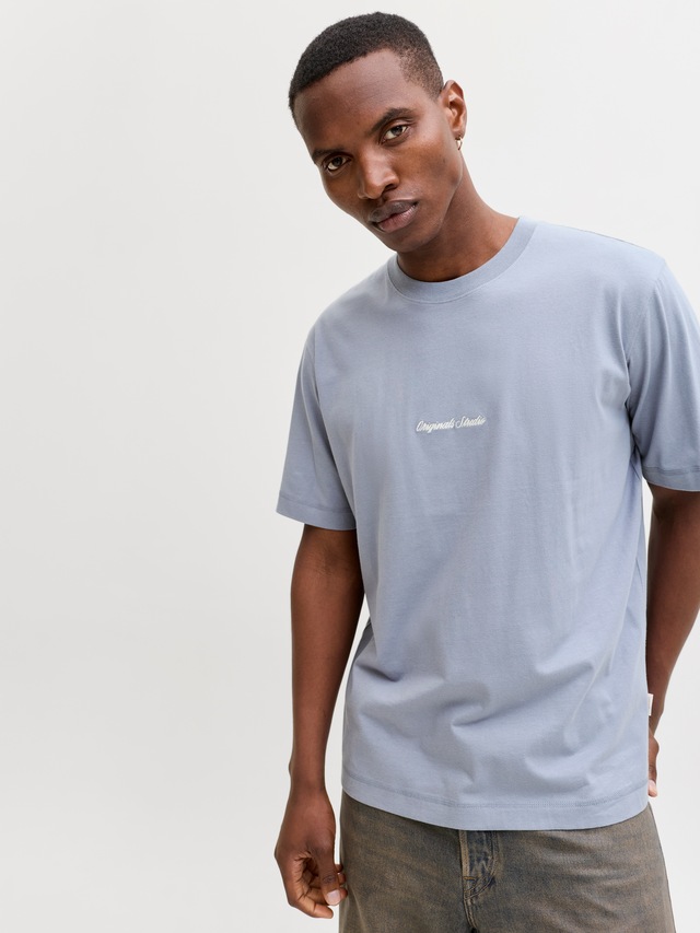 Jack & Jones Rundhalsshirt »JORNORREBRO EMB TEE SS CREW NECK NOOS« Baumwolle, locker geschnitten
