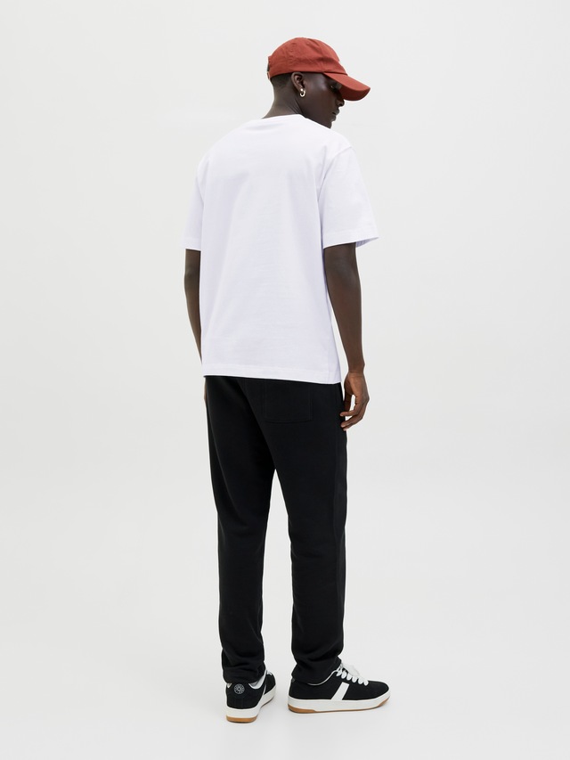 Jack & Jones Rundhalsshirt »JORNORREBRO EMB TEE SS CREW NECK NOOS« Baumwolle, locker geschnitten