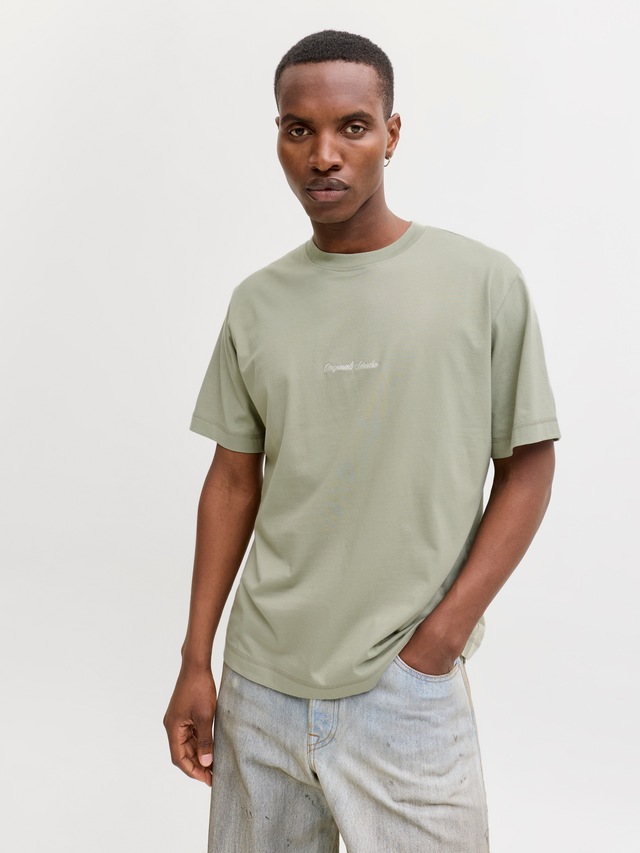 Jack & Jones Rundhalsshirt »JORNORREBRO EMB TEE SS CREW NECK NOOS« Baumwolle, locker geschnitten