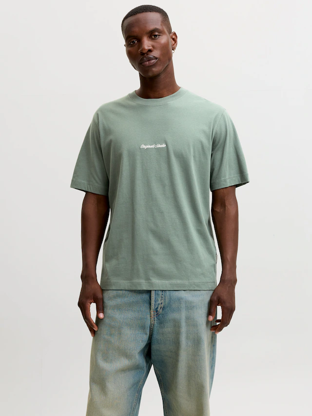 Jack & Jones Rundhalsshirt »JORNORREBRO EMB TEE SS CREW NECK NOOS« Baumwolle, locker geschnitten