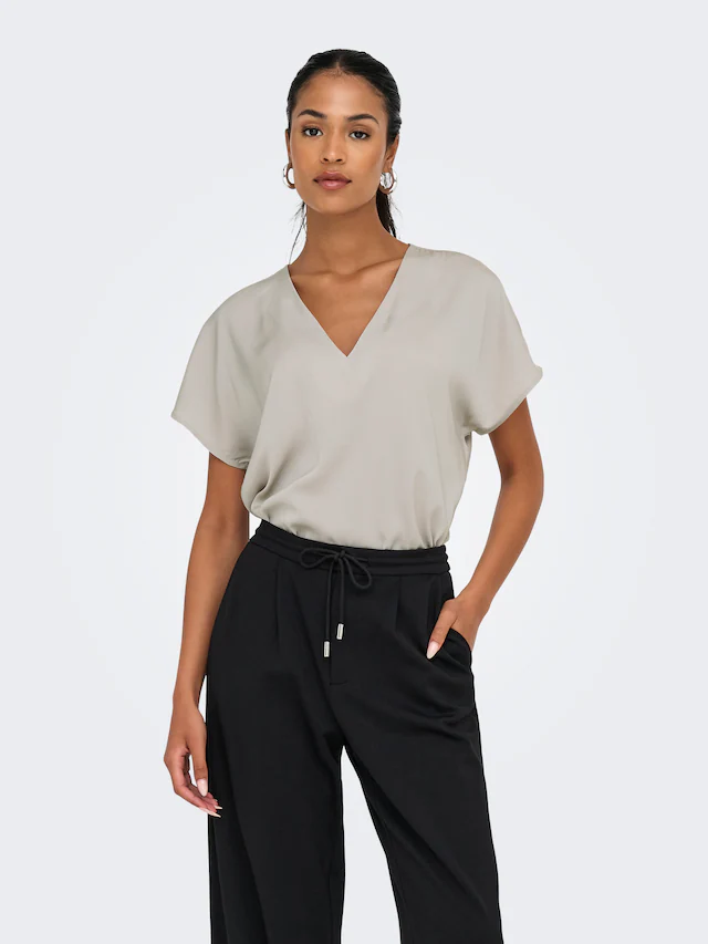 ONLY V-Shirt »ONLLUCY LIFE SS V-NECK TOP WVN«
