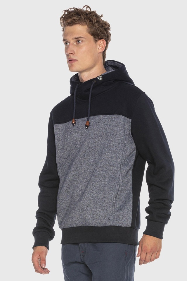 Cipo & Baxx Kapuzenpullover »Sweatshirts« 1 Stk. im Kontrast-Look