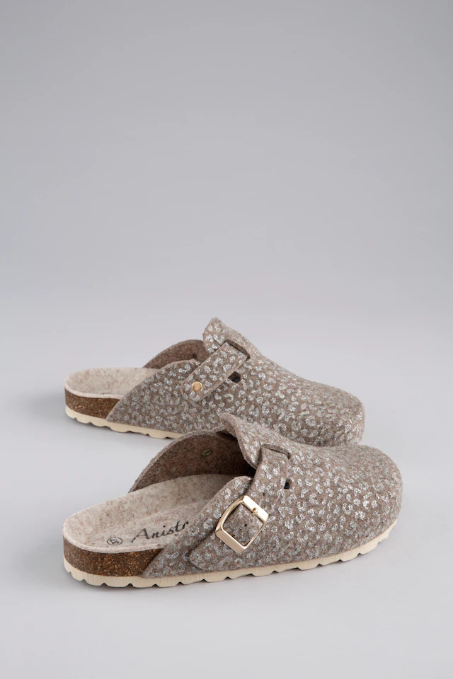 Aniston SHOES Clog Clog, Hausschuh, Homeslipper, verstellbare Schnalle