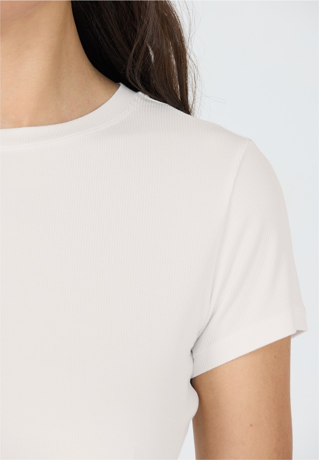 ATHLECIA Funktionsshirt »Tinashe« im simplen und schnelltrocknenden Design
