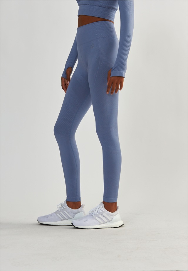 BeShaped Trainingstights »Femme Force« mit angesagtem Jacquard-Muster