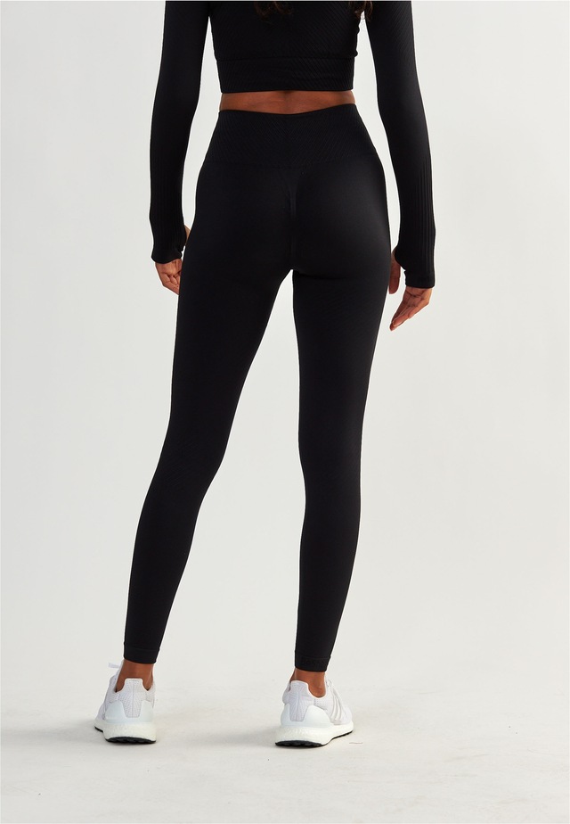 BeShaped Trainingstights »Femme Force« mit angesagtem Jacquard-Muster