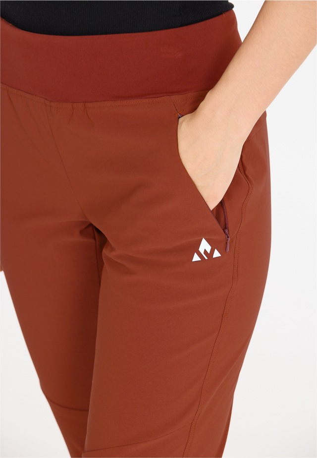 WHISTLER Softshellhose »Vera« aus strapazierfähigem Material