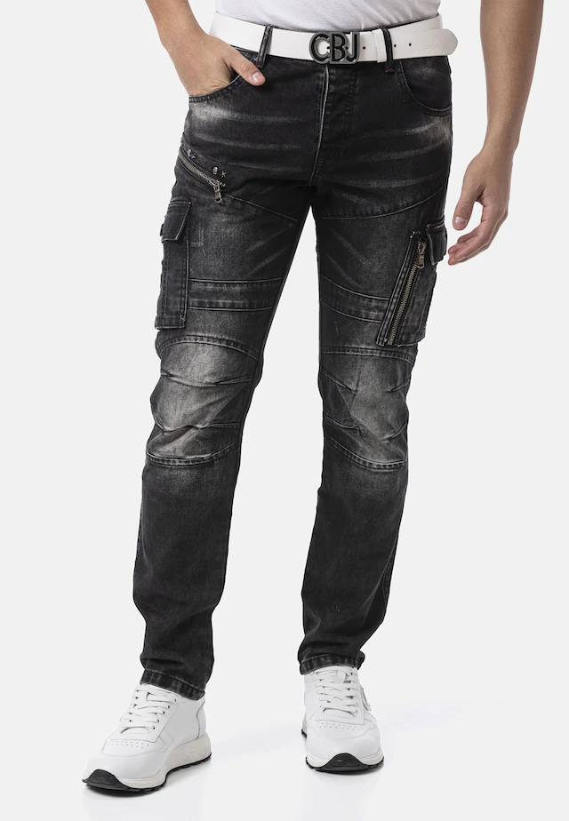 Cipo & Baxx 5-Pocket-Jeans »CD876« mit stylischer Waschung