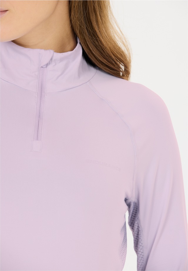 ENDURANCE Strickpullover »Chrissie« mit elastischer Passform