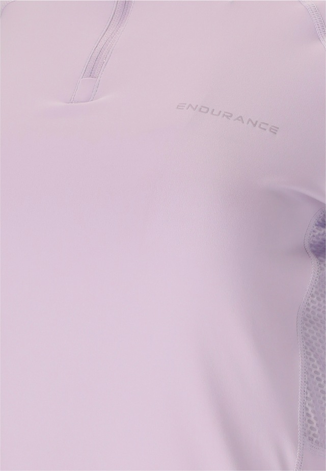 ENDURANCE Strickpullover »Chrissie« mit elastischer Passform