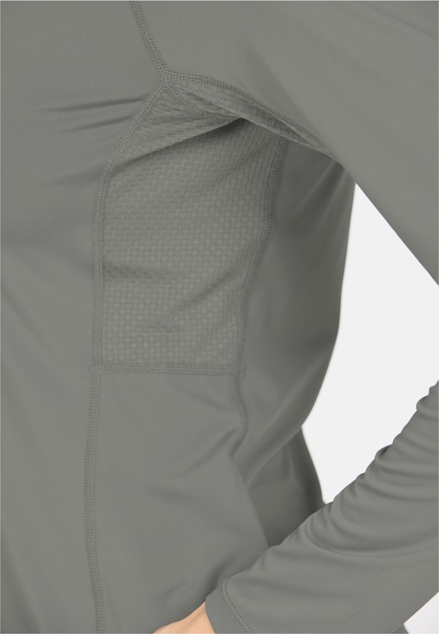 ENDURANCE Strickpullover »Chrissie« mit elastischer Passform