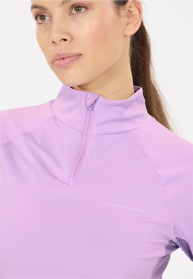 ENDURANCE Strickpullover »Chrissie« mit elastischer Passform