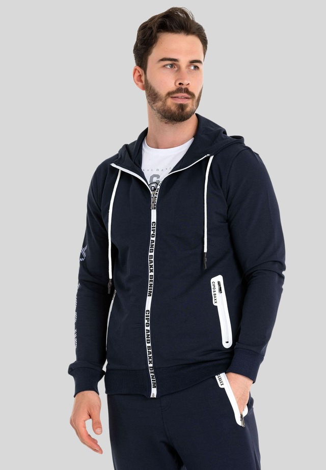 Cipo & Baxx Trainingsanzug »HOMEWEAR« 2 Stk. mit Allover-Musterung
