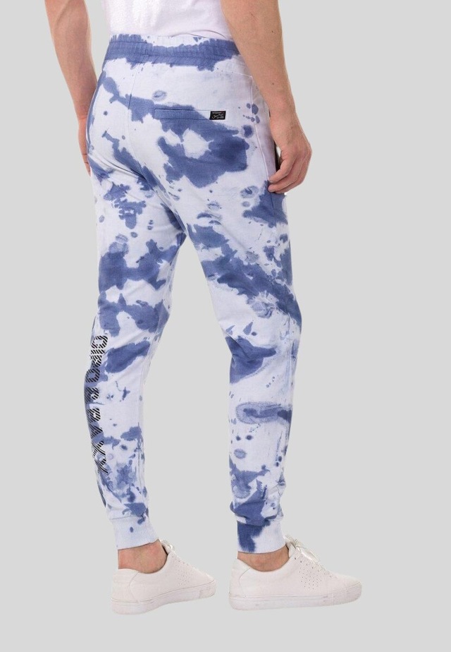Cipo & Baxx Trainingsanzug »HOMEWEAR« 2 Stk. mit Allover-Musterung