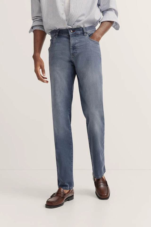 bugatti 5-Pocket-Jeans mit Stretchfunktion