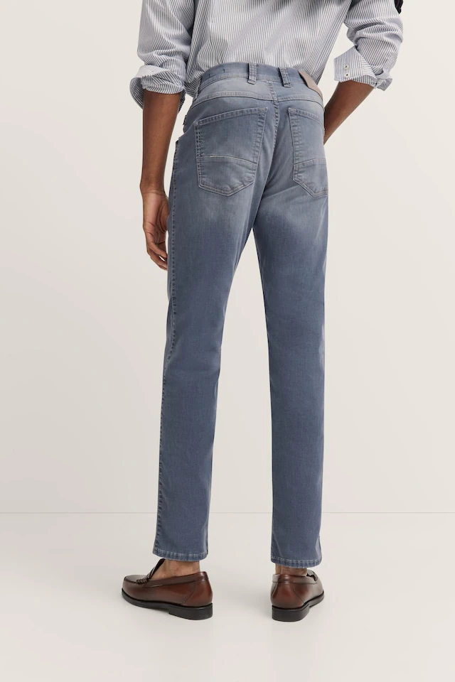 bugatti 5-Pocket-Jeans mit Stretchfunktion