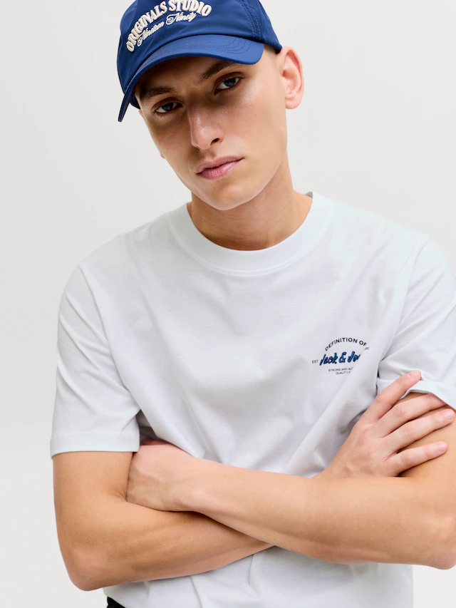 Jack & Jones Rundhalsshirt »JJBRANDON TEE SS CREW NECK«