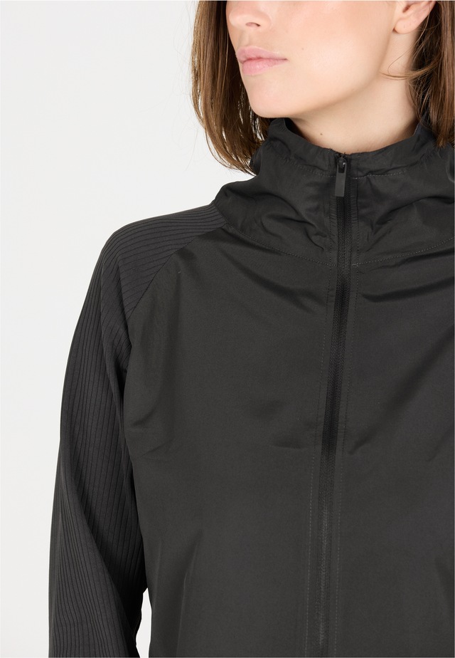 ATHLECIA Outdoorjacke »Aiana« in atmungsaktiver Stretch-Qualität