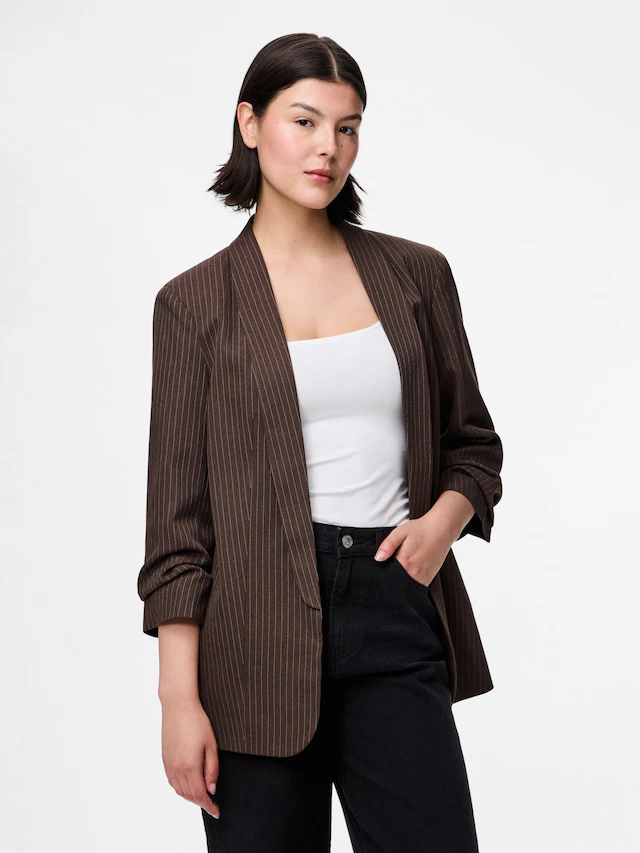pieces Blusenblazer »PCBOSELLA 3/4 PINSTRIPE BLAZER NOOS BC« Materialmix, regular fit
