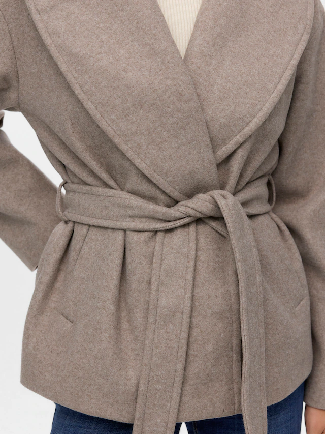 Vero Moda Kurzjacke »VMANNE BERGEN JACKET GA NOOS« Kunstfaser