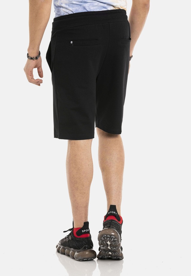 Cipo & Baxx Stoffhose »Shorts« elastischer Bund mit Kordelzug