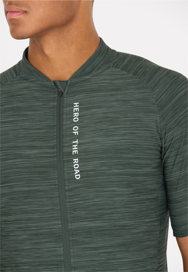ENDURANCE Funktionsshirt »Logan« mit feuchtigkeitsregulierender Quick Dry-Funktion