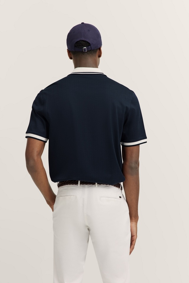 bugatti Poloshirt mit körpernaher Passform