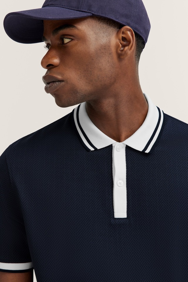 bugatti Poloshirt mit körpernaher Passform