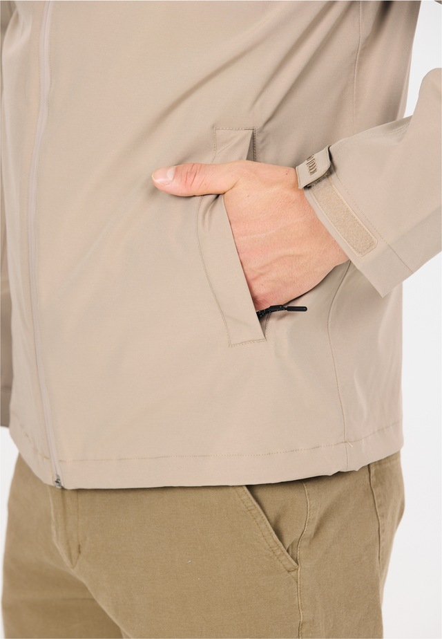 WHISTLER Outdoorjacke »Hakon« aus atmungsaktivem Material
