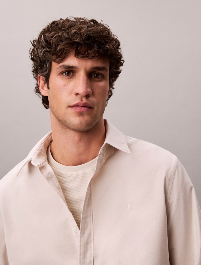 Calvin Klein Jeans Langarmhemd Button-Down-Kragen, Baumwoll-Stretch